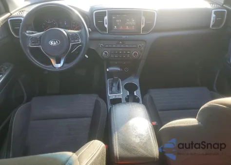 2018 Kia Sportage Lx z USA, uszkodzony, nr VIN KNDPM3AC0J7353425